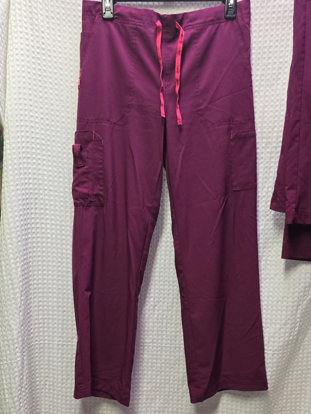 1 Pair of Carhartt Women's Cargo Scrub Pants - Medium Petite - Burgundy/Maroon